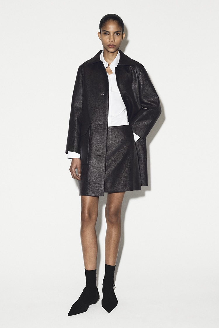 テクスチャードミニスカート